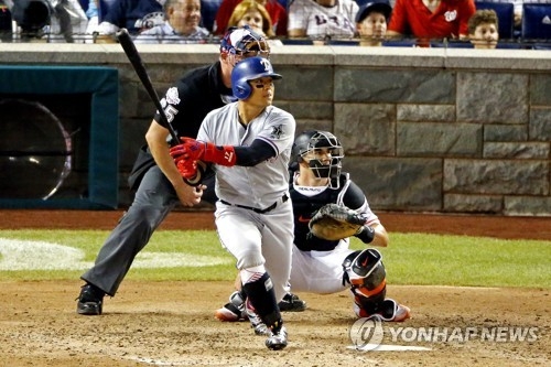 Report: Ex-Ranger Shin-Soo Choo signs with SK Wyverns in Korean