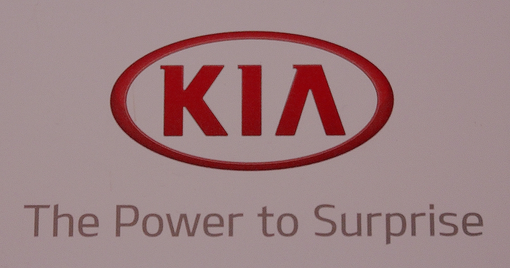 Kia's Nov. sales fall 3.8 pct on weak overseas demand - 1