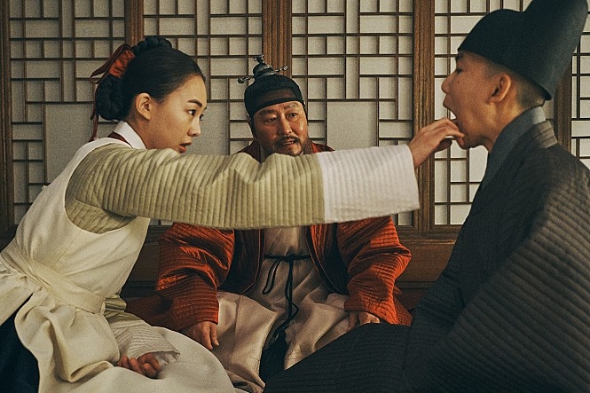 Provided by Megabox Plus M, this image shows a scene from "The King's Letters." (Yonhap)