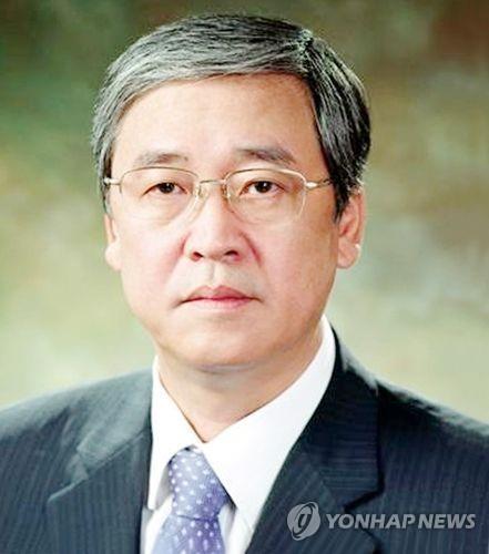 KBO commissioner declines 2nd term