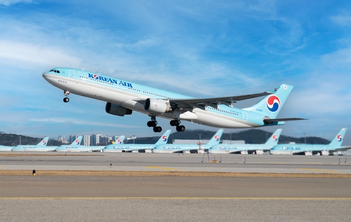 Korean Air to resume 3 long-haul routes next month