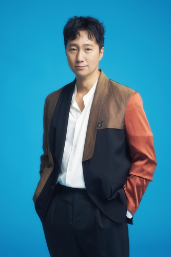 This photo provided by Lotte Entertainment shows actor Park Hae-il of "Hansan: Rising Dragon," set to open in local theaters on July 27, 2022. (PHOTO NOT FOR SALE) (Yonhap)