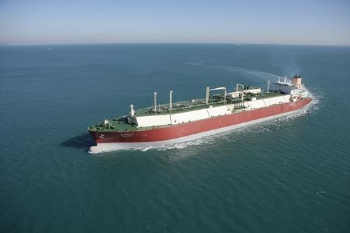 This file photo shows a liquefied natural gas carrier built by Daewoo Shipbuilding & Marine Engineering Co. (PHOTO NOT FOR SALE) (Yonhap) 