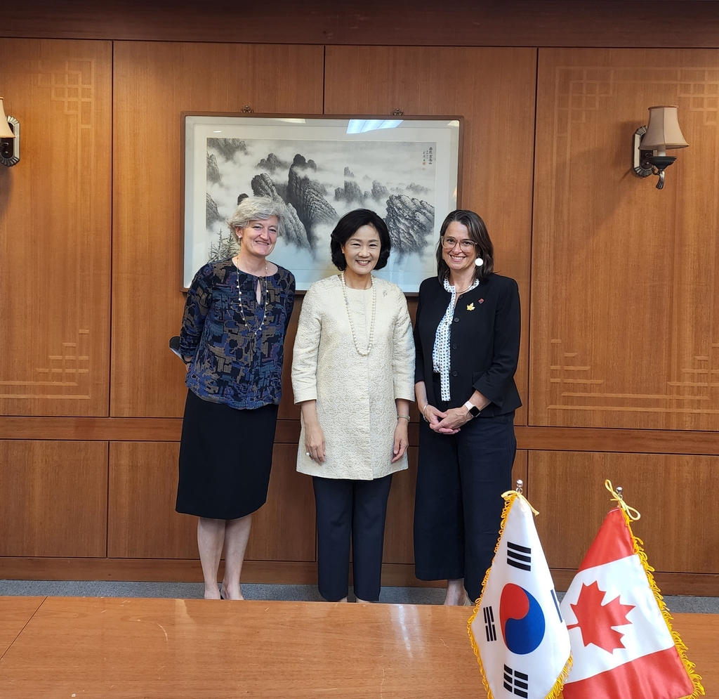 S. Korea, Canada agree to create new dialogue on fighting climate change