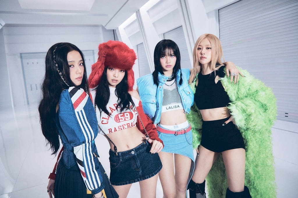 K-pop girl group BLACKPINK is seen in a concept photo for "Born Pink," its second full-length album, provided by YG Entertainment. (PHOTO NOT FOR SALE) (Yonhap) 