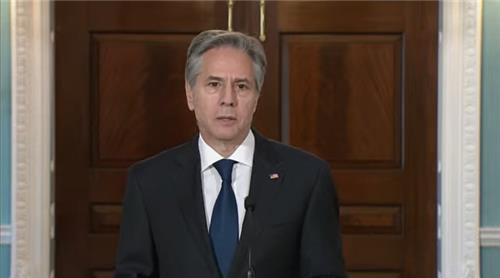 En esta imagen capturada, se ve al secretario de Estado Antony Blinken hablando durante una conferencia de prensa en el departamento de estado en Washington el 15 de mayo de 2023 sobre la publicación del Informe Internacional de Libertad Religiosa 2022.  (Yonhap)