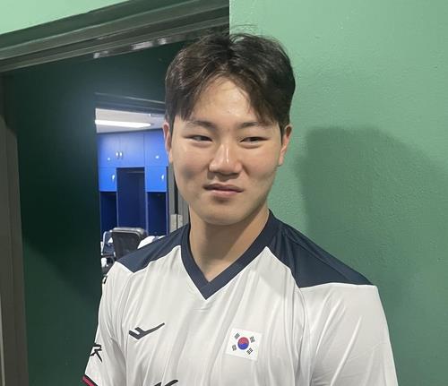 Jang Hyun-seok, pitcher on the South Korean Asian Games baseball team, speaks with reporters after practice at Gocheok Sky Dome in Seoul on Sept. 23, 2023. (Yonhap)