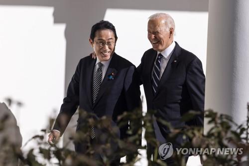 바이든-기시다 북, 한-일 3국 협력 논의 위협: 백악관