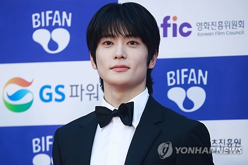 NCT's Jaehyun to enlist in Army in Nov.