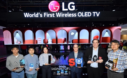 Le téléviseur sans fil Signature OLED M3 de LG Electronics Inc. élu Best of CES Awards d'Engadget. (Photo fournie par LG Electronics. Revente et archivage interdits) 