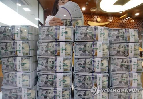 韓国の外貨準備高４６１５億ドル　３カ月連続で減少 | 聯合ニュース