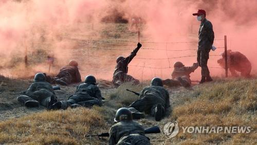 女性徴兵・軍服務期間の拡大　「検討していない」＝韓国国防部