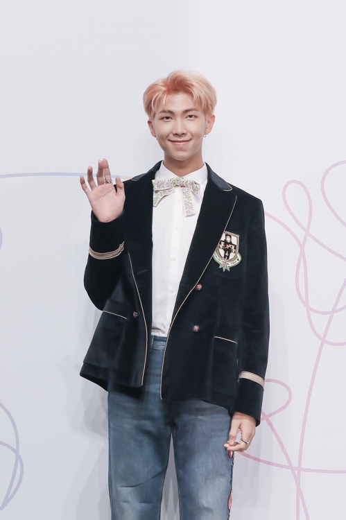 방탄소년단 랩몬스터, 'RM'으로 예명 변경