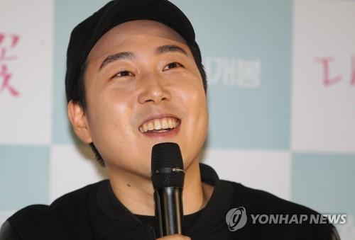 장범준, 3년 만에 전국 투어 재개…'노래방에서'