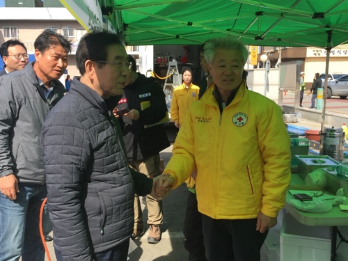 "본인 집도 불탔는데" 이재민 상대 적십자 봉사활동 엄기인 씨