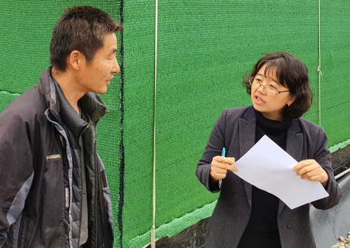 화순군 농업기술센터 양선영(오른쪽) 미래농업팀장