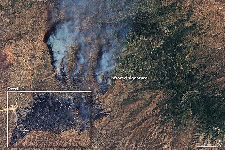 미국 NASA가 공개한 애리조나 산불 위성 사진