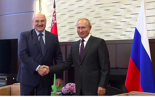 푸틴, '퇴진 위기' 벨라루스 대통령에 군사·경제 지원 약속(종합)