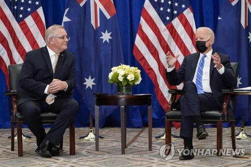 호주 총리와 회담하는 미국 바이든 대통령 
