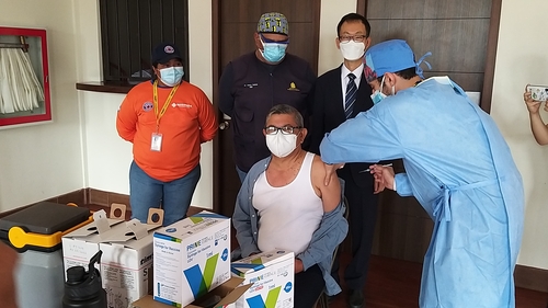 중미 진출한 'K주사기'…온두라스 코로나 백신 접종에 쓰여