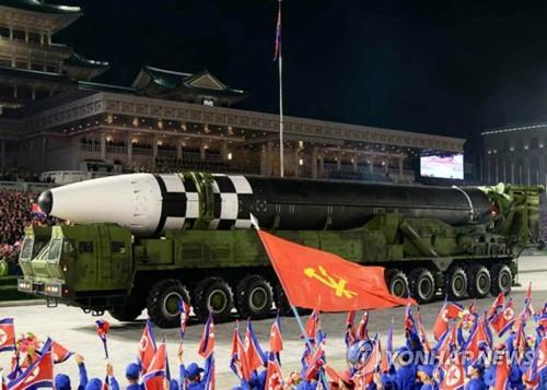 국방부 "북, 우주발사체 가장한 ICBM 시험"…한미 공동평가