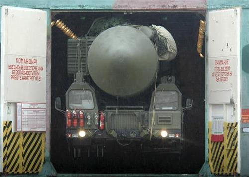 러시아 신형 ICBM '사르맛' 