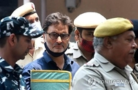 인도 법원, 카슈미르 독립운동 지도자에 종신형 선고
