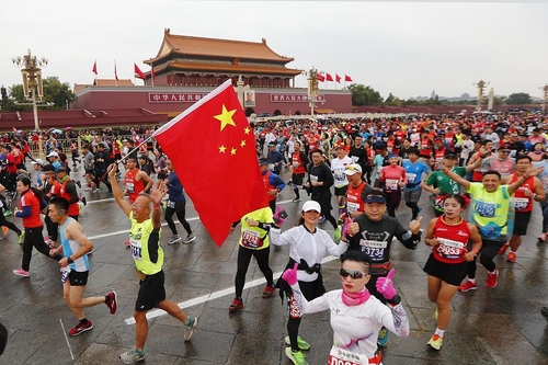 베이징 마라톤대회 3년 만에 재개…"방역 통제 완화 신호?"