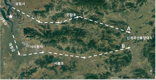 서해갑문-재령강-사리원시-신계곡산용암대지 구간의 예상경로
