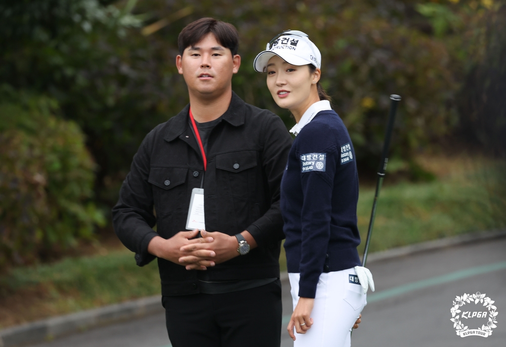 김시우(왼쪽)와 오지현