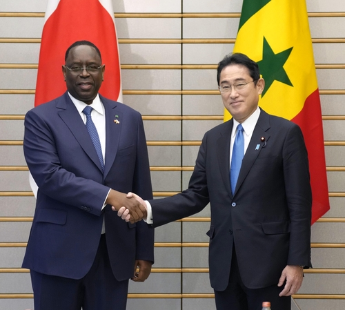 일본·세네갈 정상회담…"석유·천연가스 개발사업 협력"