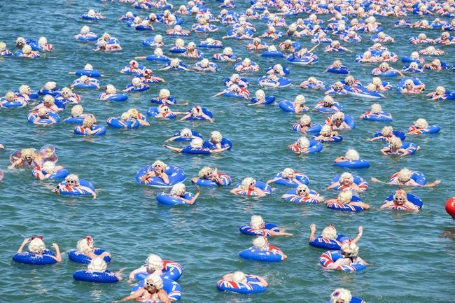매릴린 제티 수영 대회