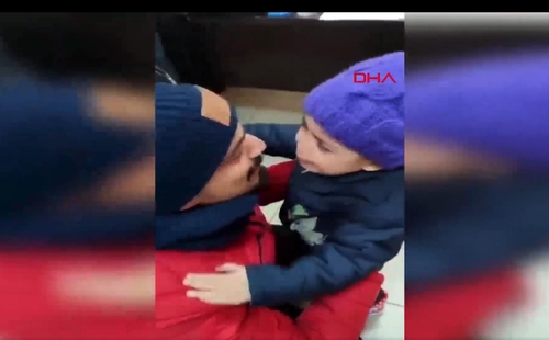[튀르키예 강진] 아빠와 4살 딸 눈물 재회 "딸이 날 살렸다"