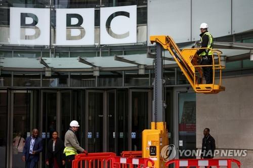 트위터, NPR 이어 BBC에도 '정부 출연 기관' 딱지(종합)