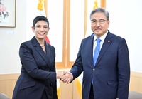 박진, 휴먼라이츠워치 대표 접견…북한 인권증진 협력