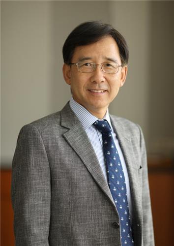 코스닥위원장 "우수기업 집중 관리…나스닥과 어깨 견줄 것"