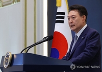 尹, 현충일 국가유공자 초청 오찬…"최고의 예우로 보답"(종합)