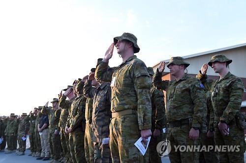 아프가니스탄에 파병된 호주 병사들