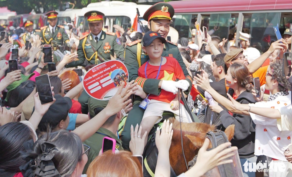 베트남전 종전·통일 50주년 퍼레이드