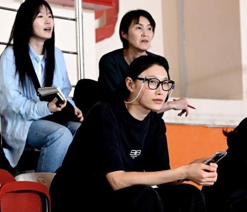 외국인 선수 트라이아웃에 흥국생명 어드바이저로 참관한 김연경