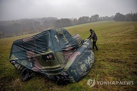 드론전쟁 기만전술 진화…우크라에 '이케아 스타일' 영국 디코이