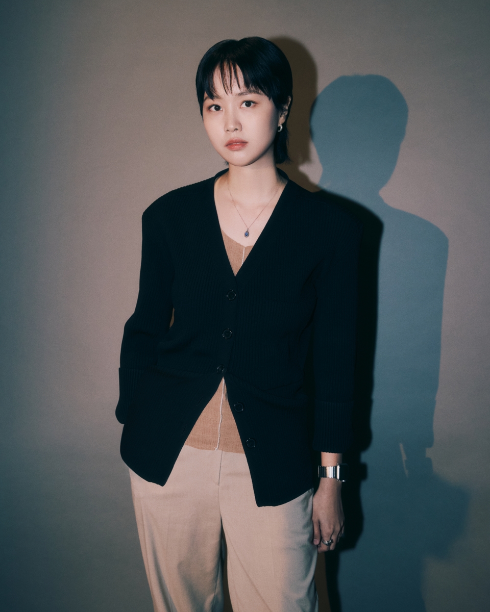 애니 감독 한지원 2050년 서울은 따뜻한 풍경일 거라 생각
