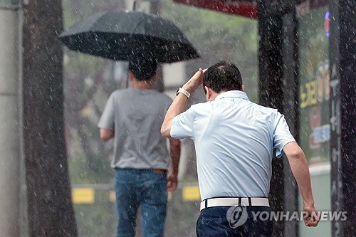 고려대기환경연 "폭염 7월 중순부터…소나기성 폭우 예상…