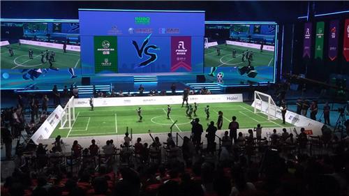 中서 첫 휴머노이드 로봇 축구대회…"5∼6세 어린이 운…