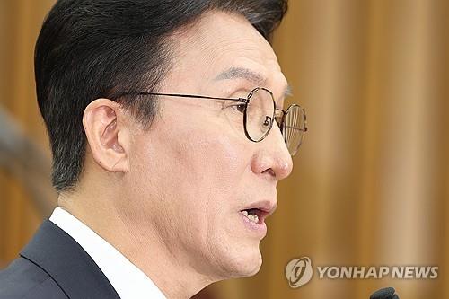 金총리, 폭염 취약층 보호책 전면 재점검 긴급 지시