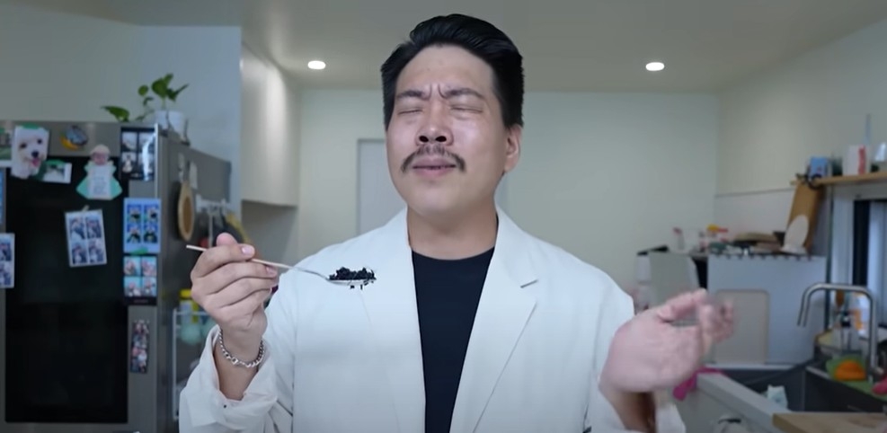 참아라? 스폰지밥? 먹방? 러브버그가 부른 각양각색 