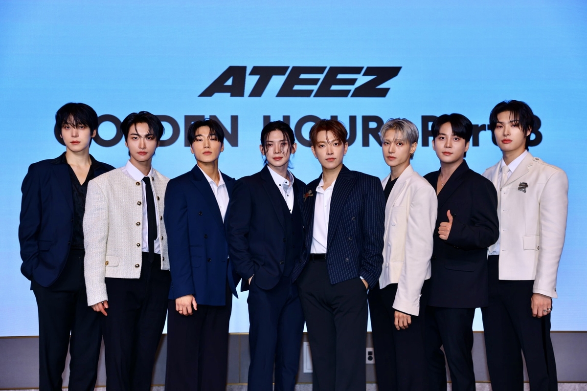 에이티즈, 8인 전원 소속사 KQ와 7년 재계약