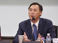 음모론 띄우기? 국격 수호? 보수단체는 왜 모스 탄 고발했나