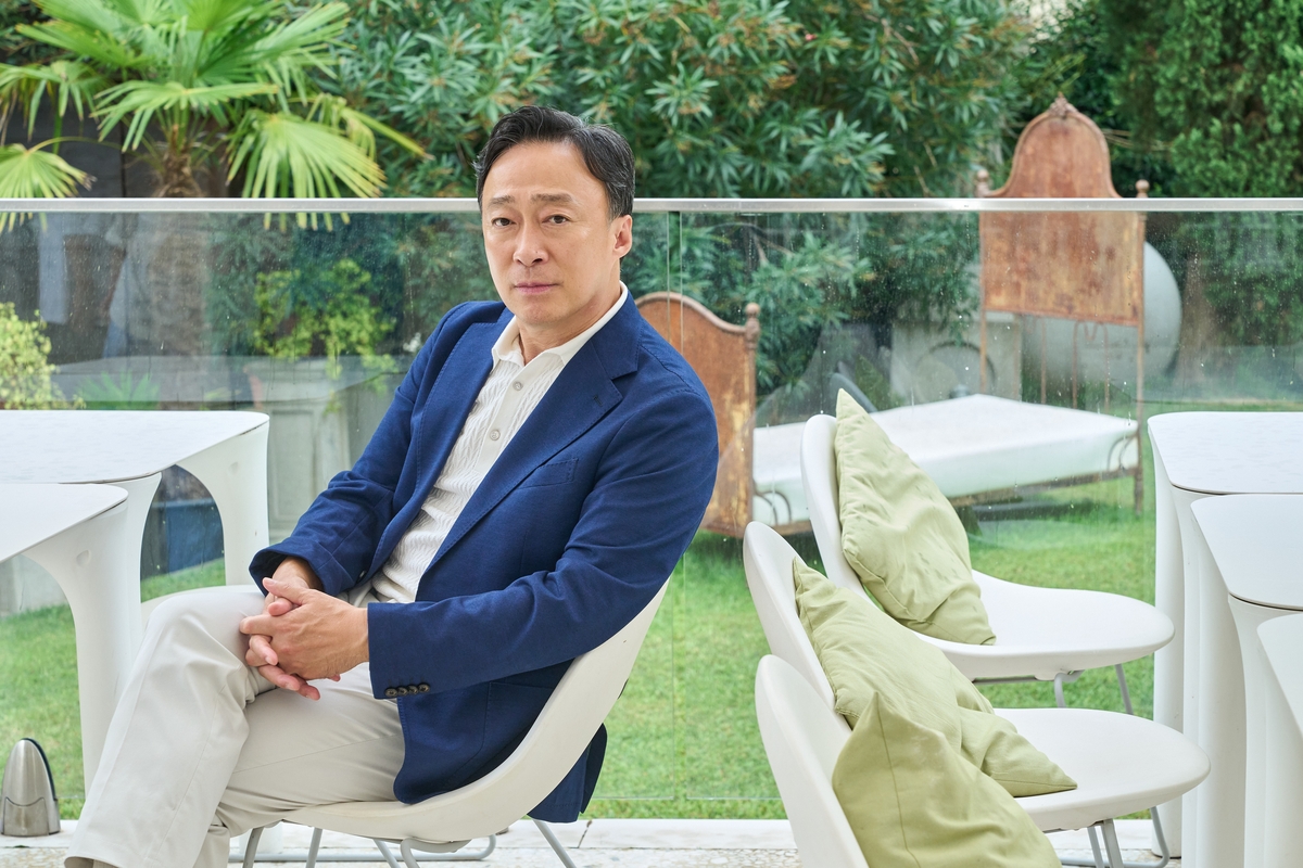 영화 '어쩔수가없다'의 배우 이성민