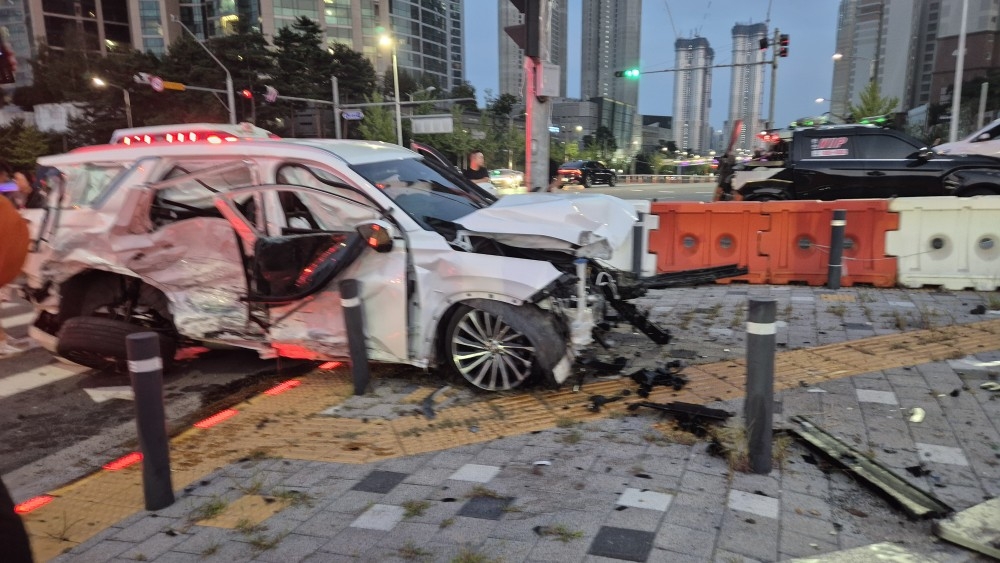 사고 난 차량